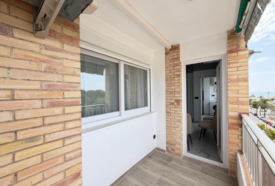 Resale - Apartment / flat - Orihuela Costa - La Zenia