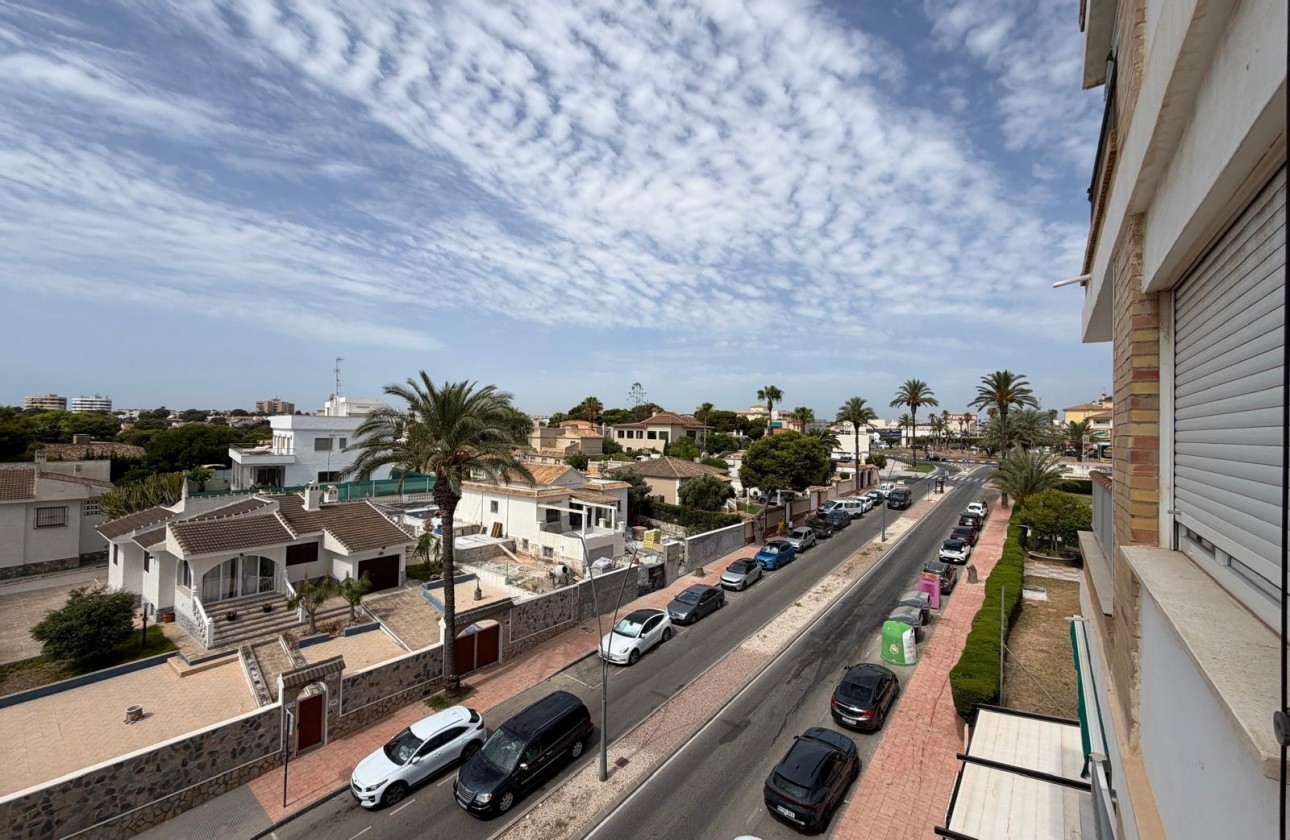 Resale - Apartment / flat - Orihuela Costa - La Zenia