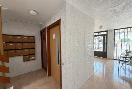 Resale - Apartment / flat - Orihuela Costa - La Zenia