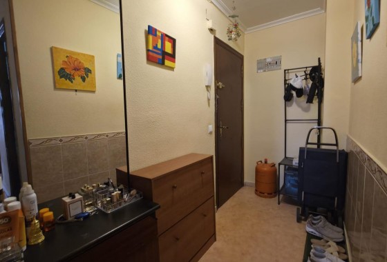 Resale - Apartment / flat - Torrevieja - Playa del Cura