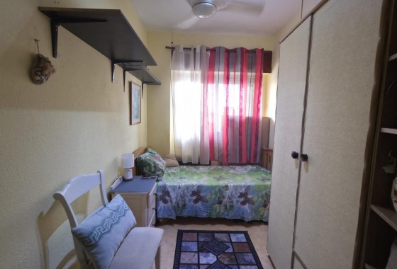 Resale - Apartment / flat - Torrevieja - Playa del Cura