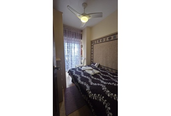 Resale - Apartment / flat - Torrevieja - Playa del Cura