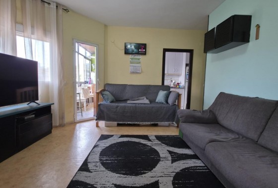 Resale - Apartment / flat - Torrevieja - Playa del Cura