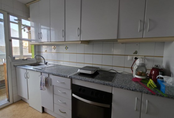 Resale - Apartment / flat - Torrevieja - Playa del Cura