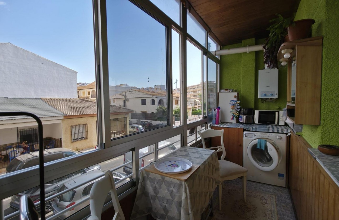 Resale - Apartment / flat - Torrevieja - Playa del Cura