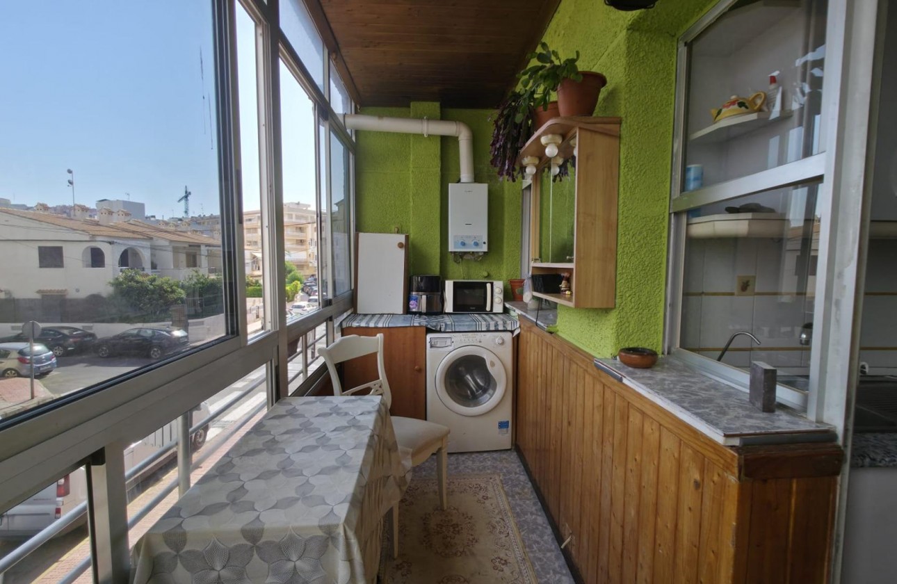Resale - Apartment / flat - Torrevieja - Playa del Cura