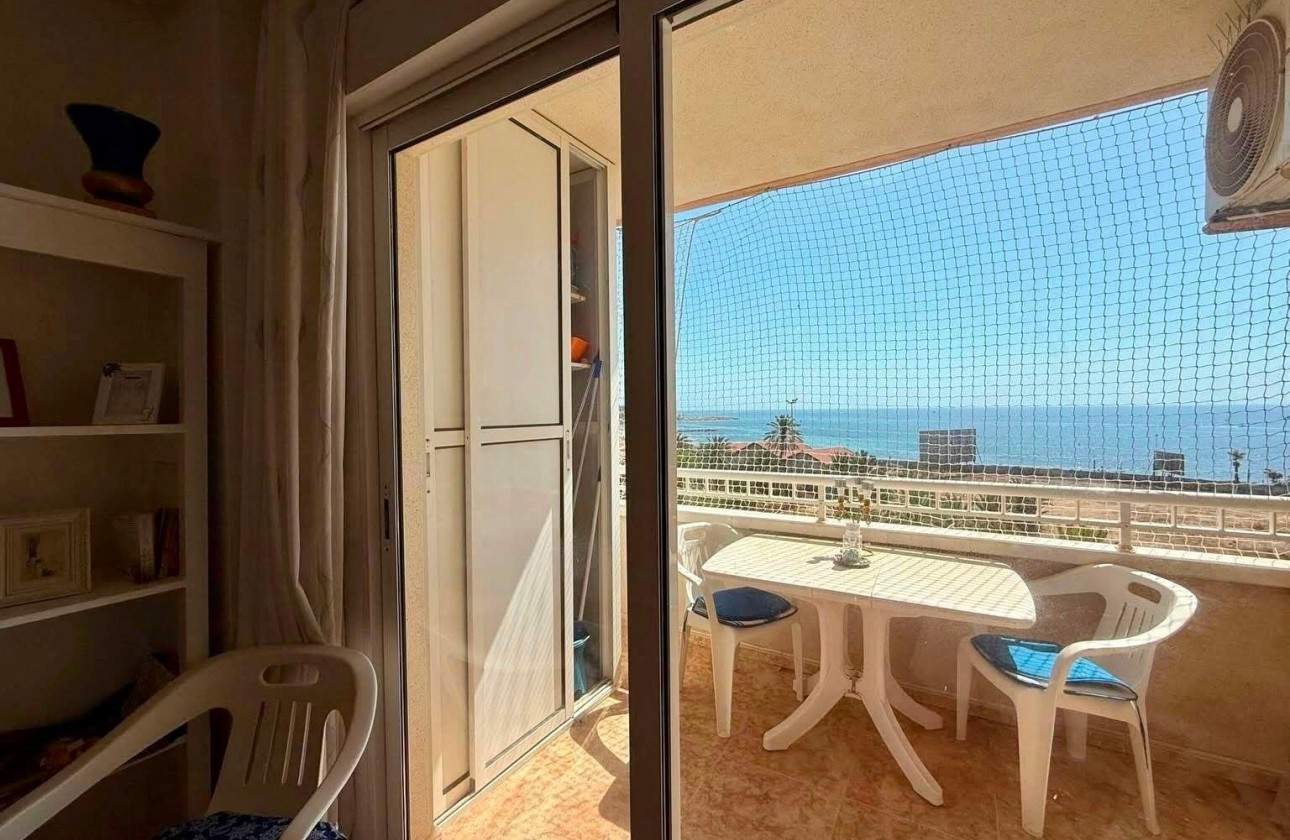 Resale - Apartment / flat - Torrevieja - Playa del Cura
