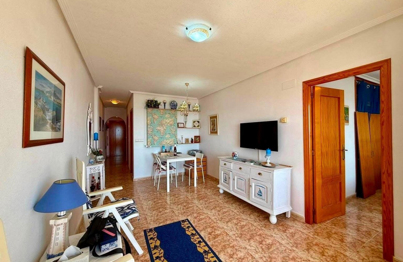 Resale - Apartment / flat - Torrevieja - Playa del Cura