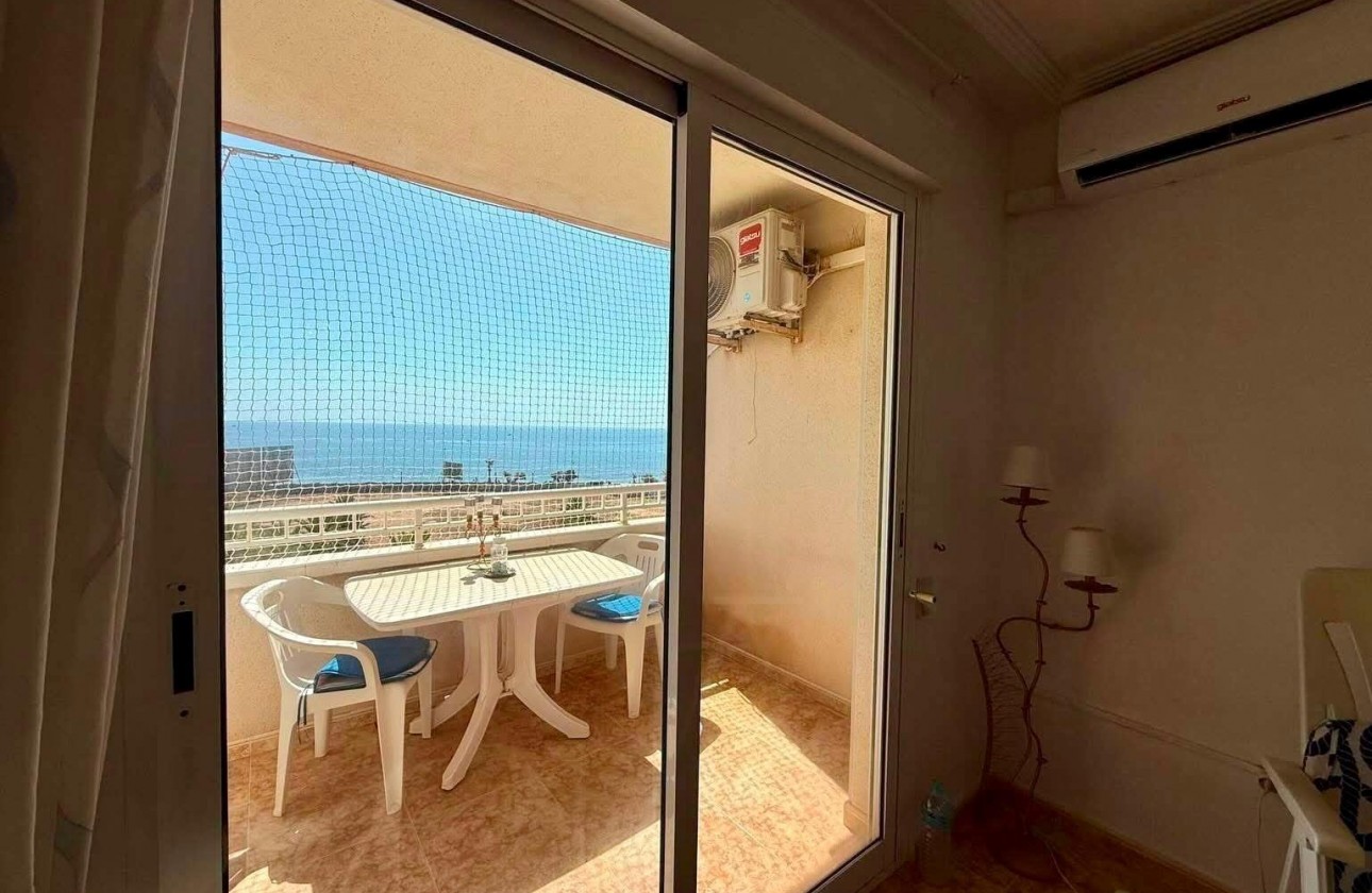 Resale - Apartment / flat - Torrevieja - Playa del Cura