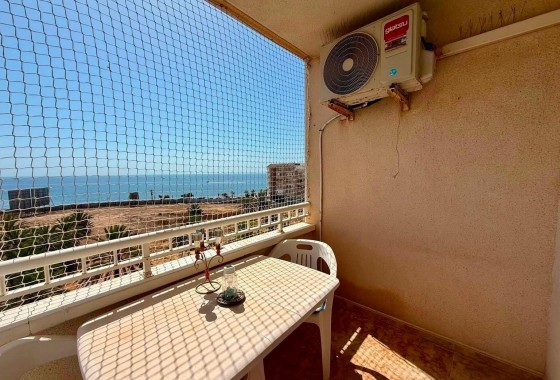 Resale - Apartment / flat - Torrevieja - Playa del Cura