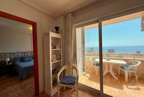 Resale - Apartment / flat - Torrevieja - Playa del Cura