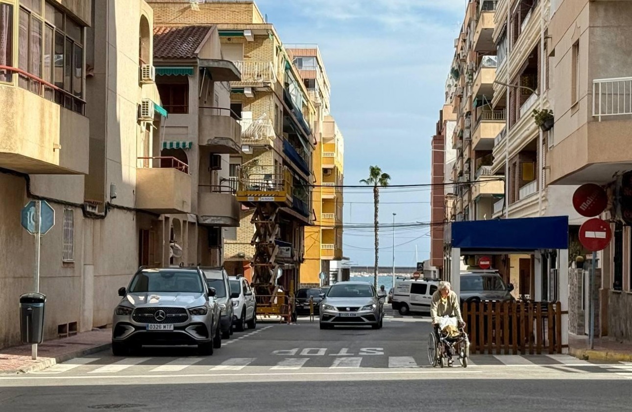 Revente - Appartement - Torrevieja - Acequion