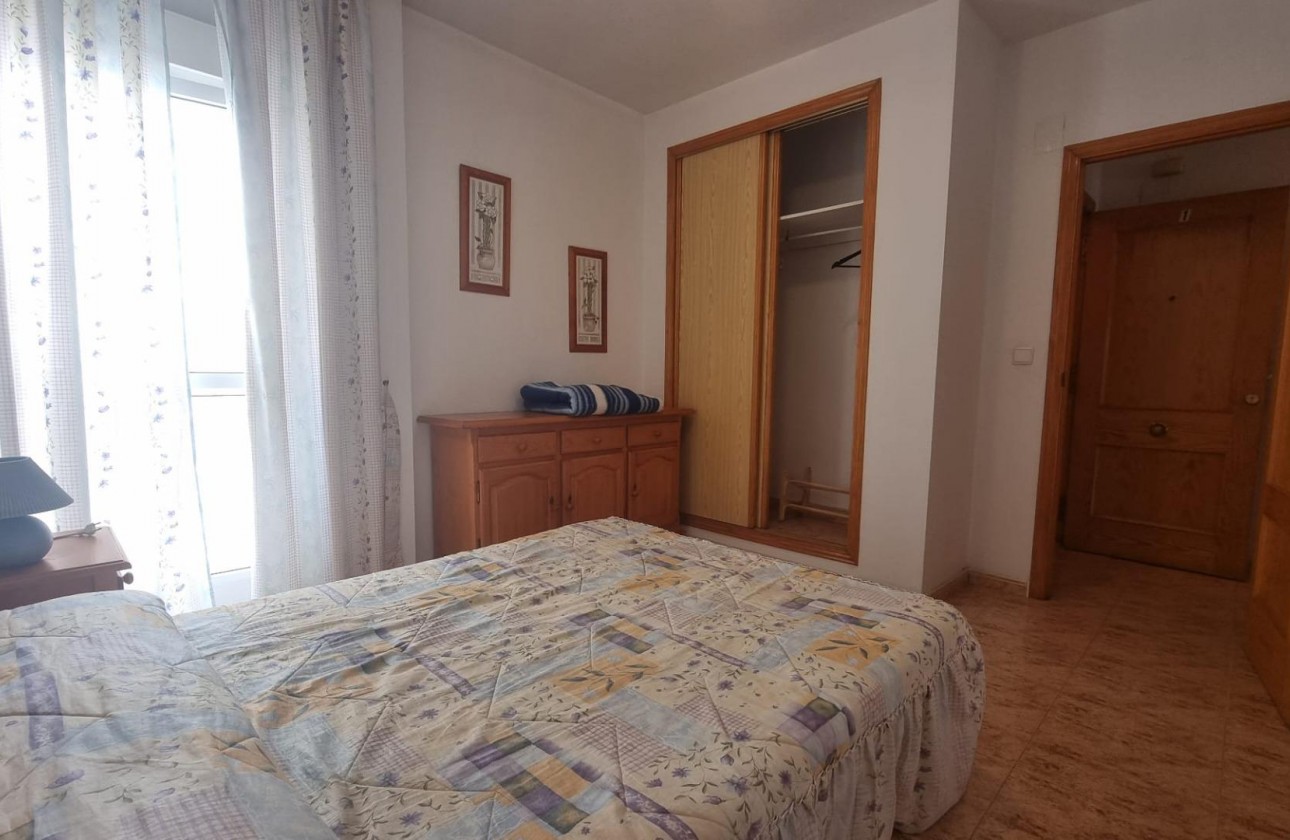 Resale - Apartment / flat - Torrevieja - Centro