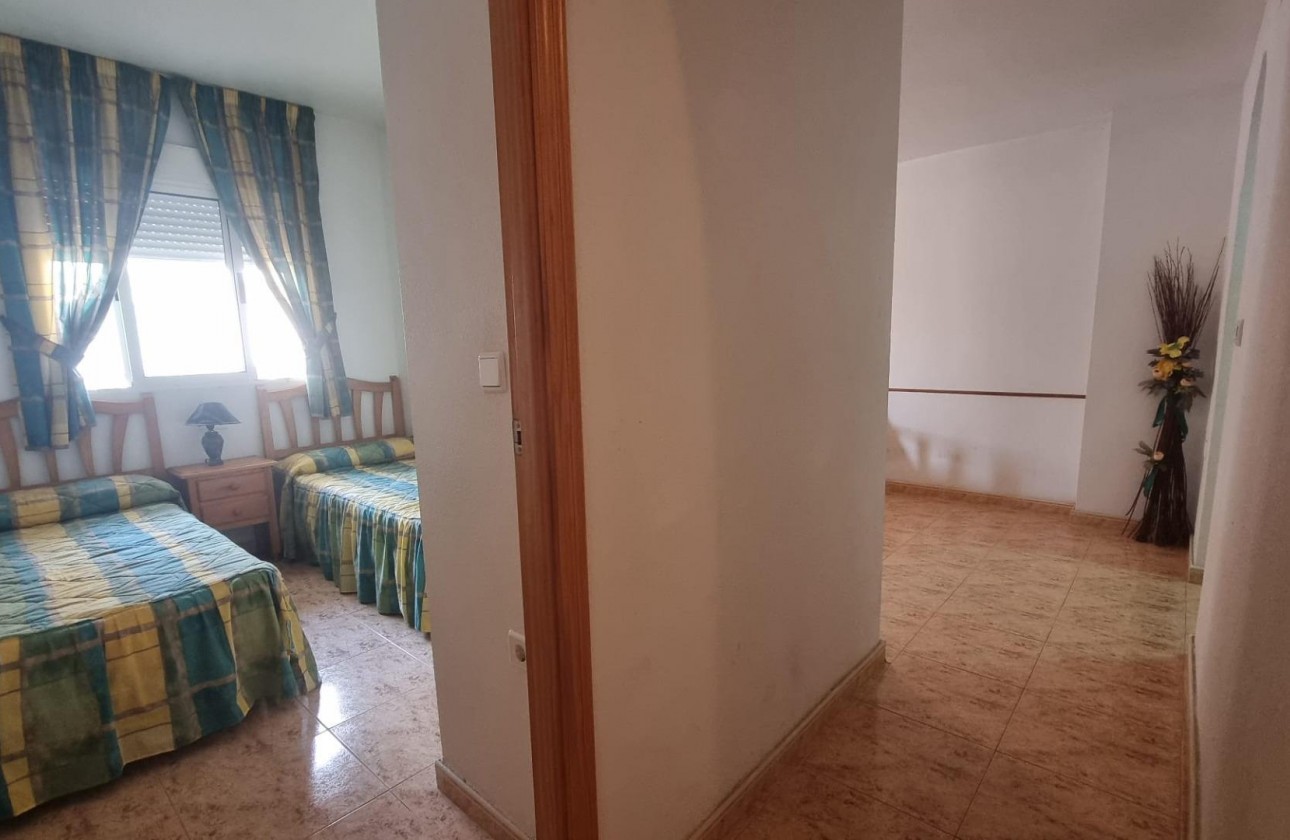 Resale - Apartment / flat - Torrevieja - Centro