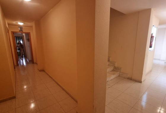 Resale - Apartment / flat - Torrevieja - Centro