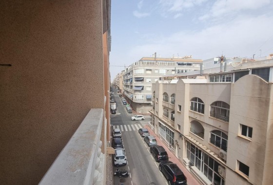 Resale - Apartment / flat - Torrevieja - Centro