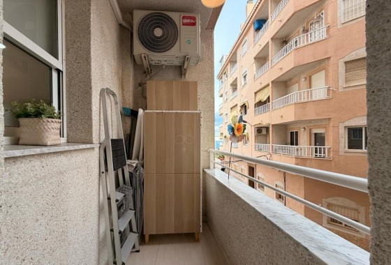 Reventa - Apartamento / piso - Torrevieja - Centro
