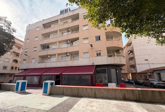 Reventa - Apartamento / piso - Torrevieja - Centro