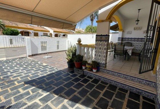 Resale - Villa - Pilar de la Horadada - Costa Blanca
