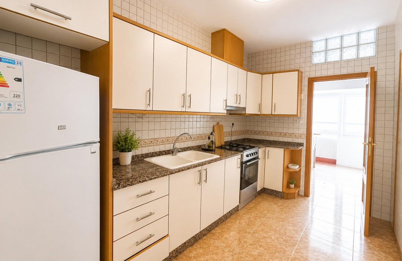Resale - Villa - Pinoso - Inland