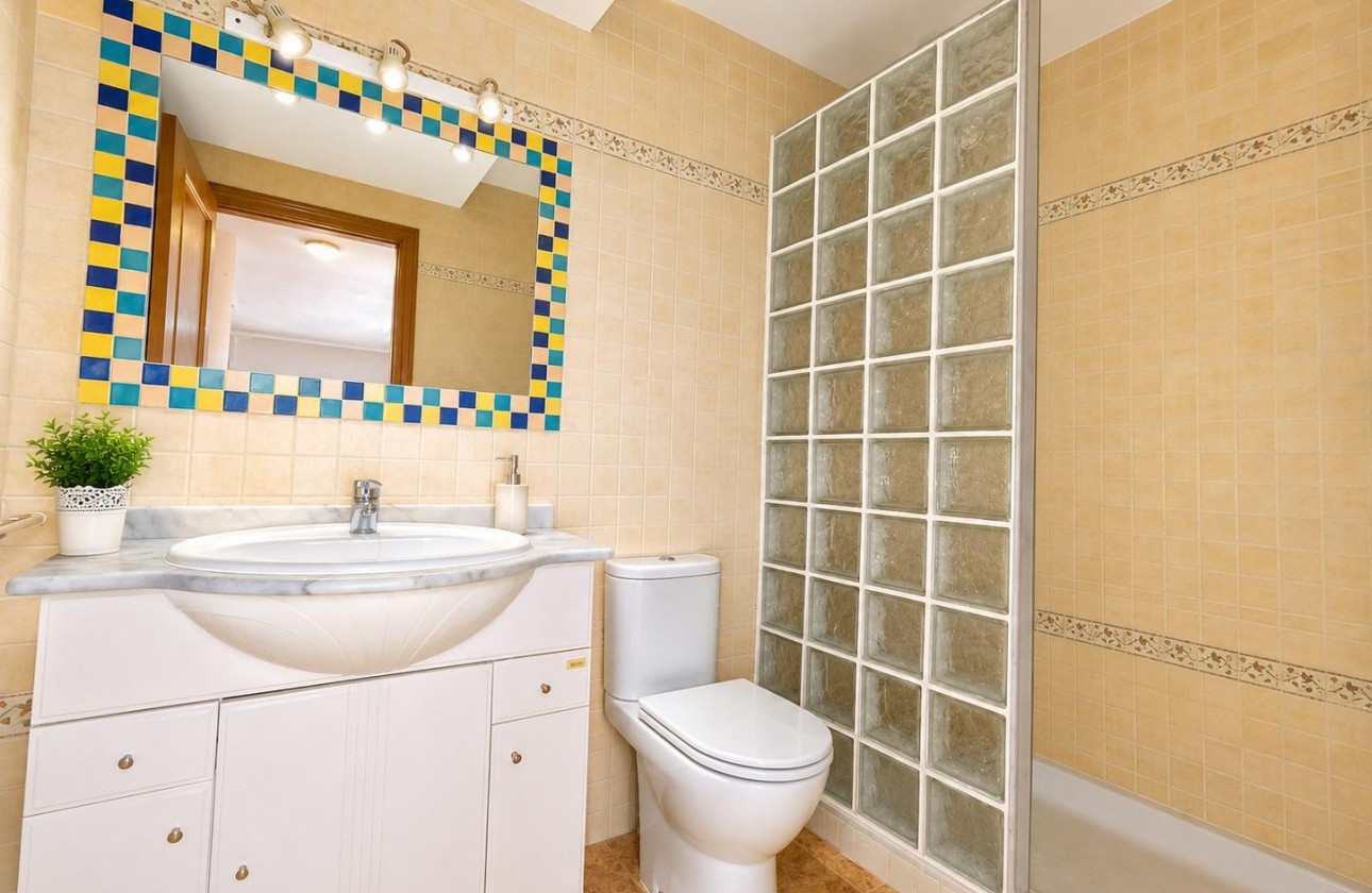 Resale - Villa - Pinoso - Inland