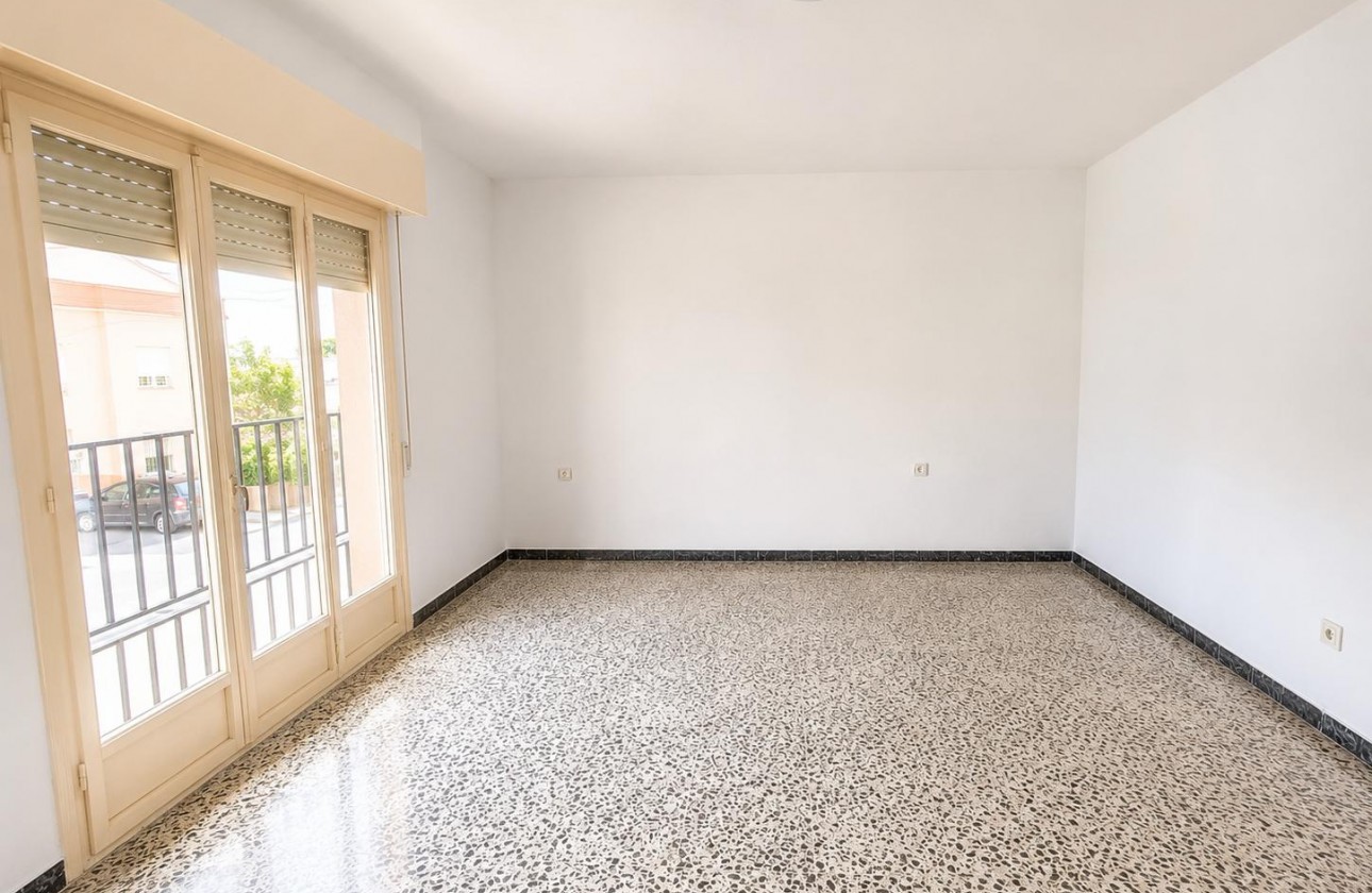 Resale - Villa - Pinoso - Inland