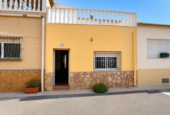 Resale - Villa - Pinoso - Inland