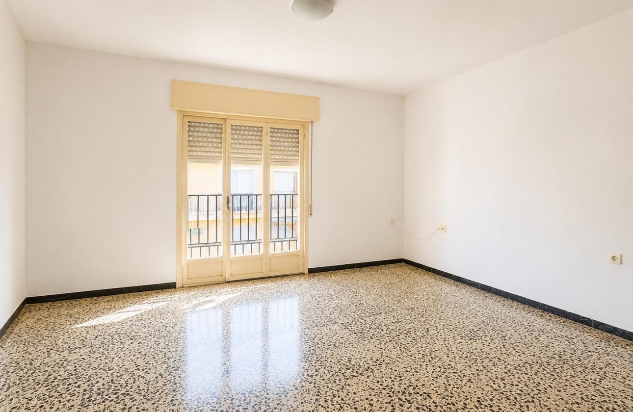 Resale - Villa - Pinoso - Inland