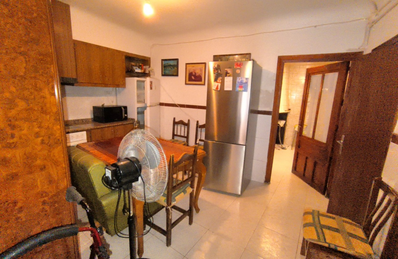 Resale - Villa - Pinoso - Inland