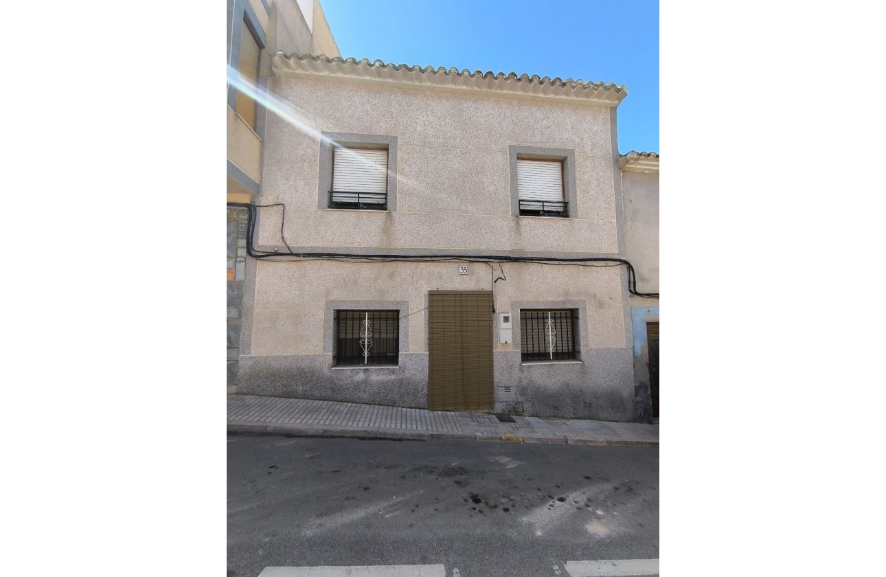 Resale - Villa - Pinoso - Inland