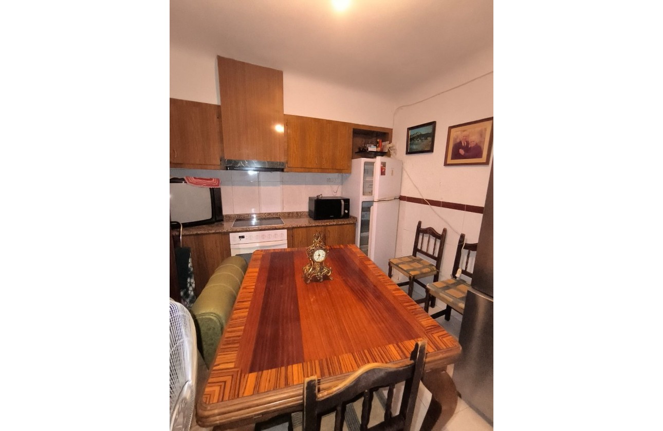 Resale - Villa - Pinoso - Inland