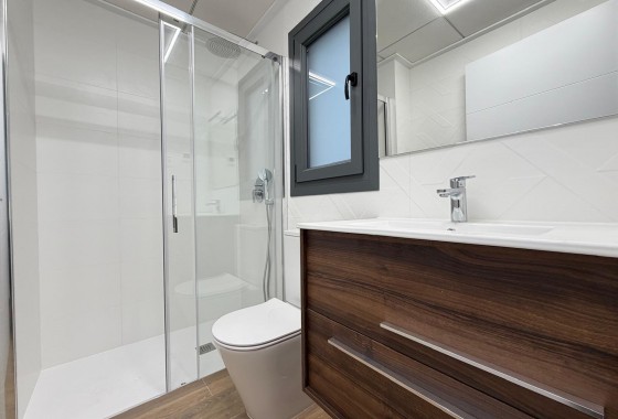 Reventa - Apartamento / piso - Torrevieja - Estacion de autobuses