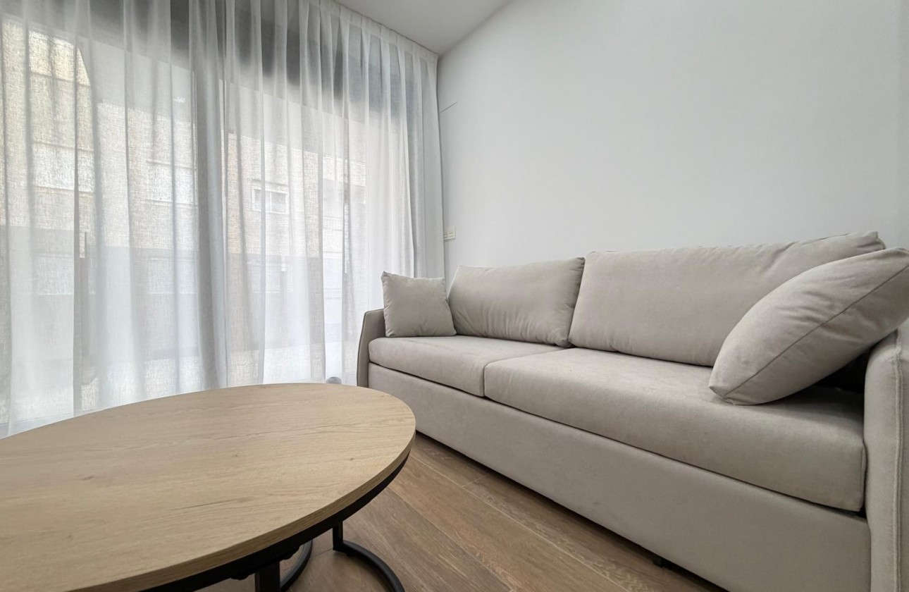 Reventa - Apartamento / piso - Torrevieja - Estacion de autobuses