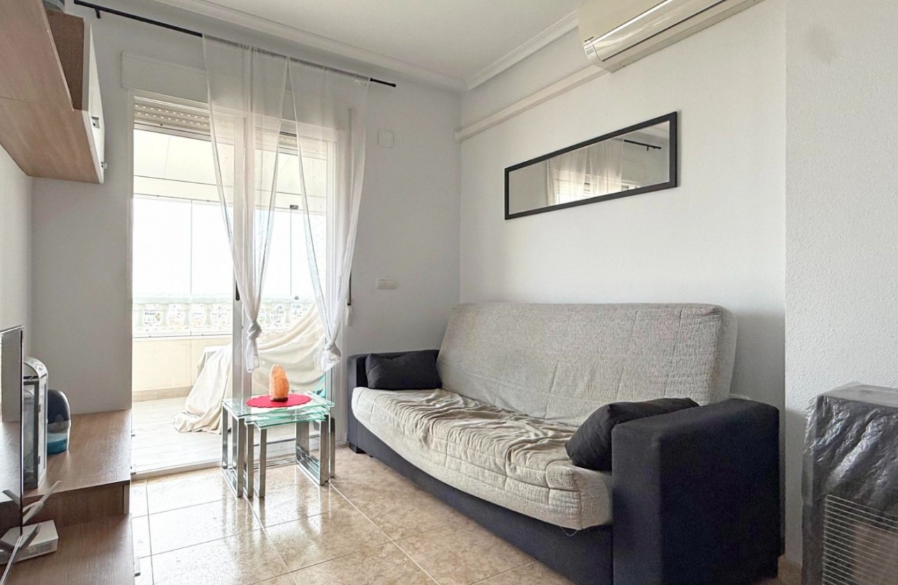 Resale - Apartment / flat - Torrevieja - Costa Blanca