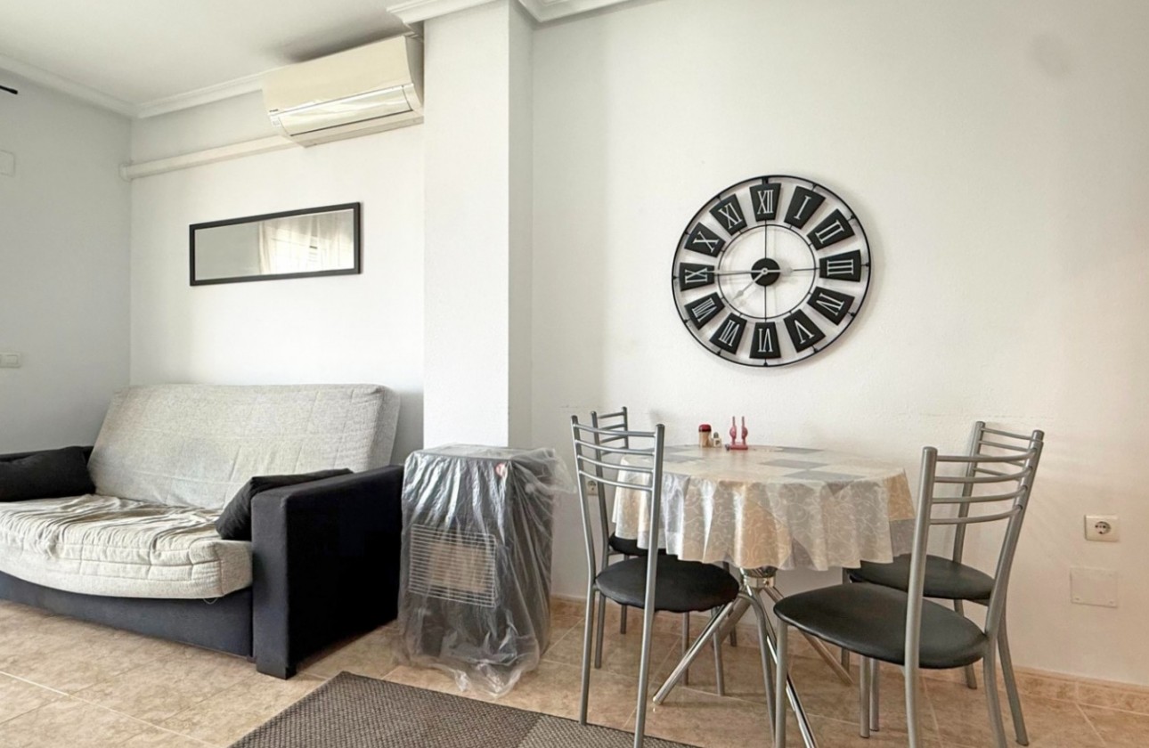 Resale - Apartment / flat - Torrevieja - Costa Blanca