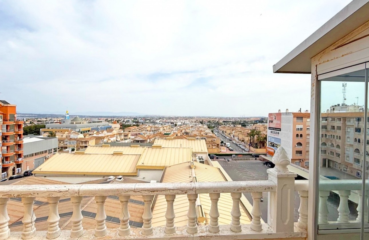 Resale - Apartment / flat - Torrevieja - Costa Blanca
