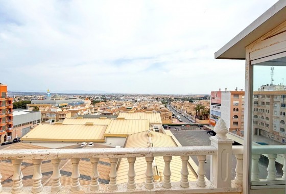 Resale - Apartment / flat - Torrevieja - Costa Blanca