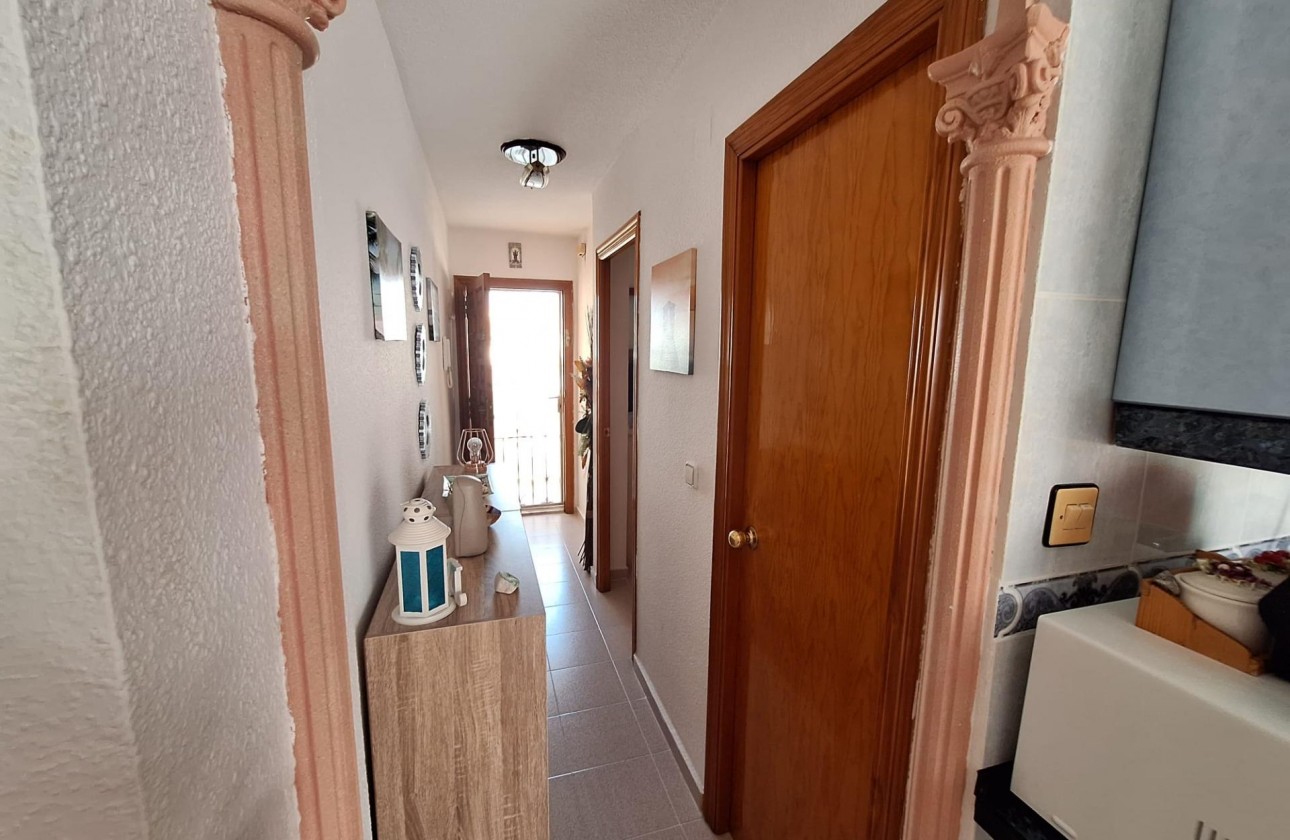 Resale - Apartment / flat - Torrevieja - Nueva Torrevieja