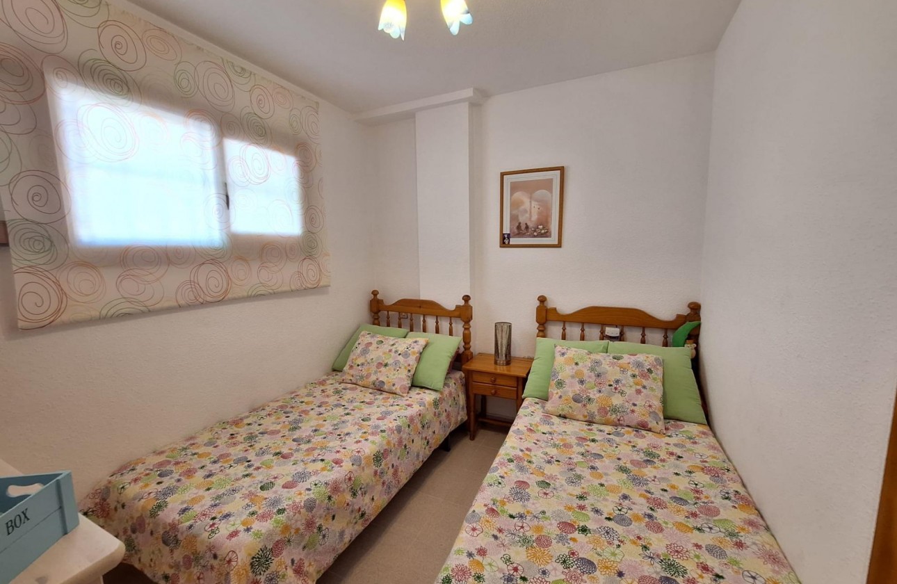 Resale - Apartment / flat - Torrevieja - Nueva Torrevieja