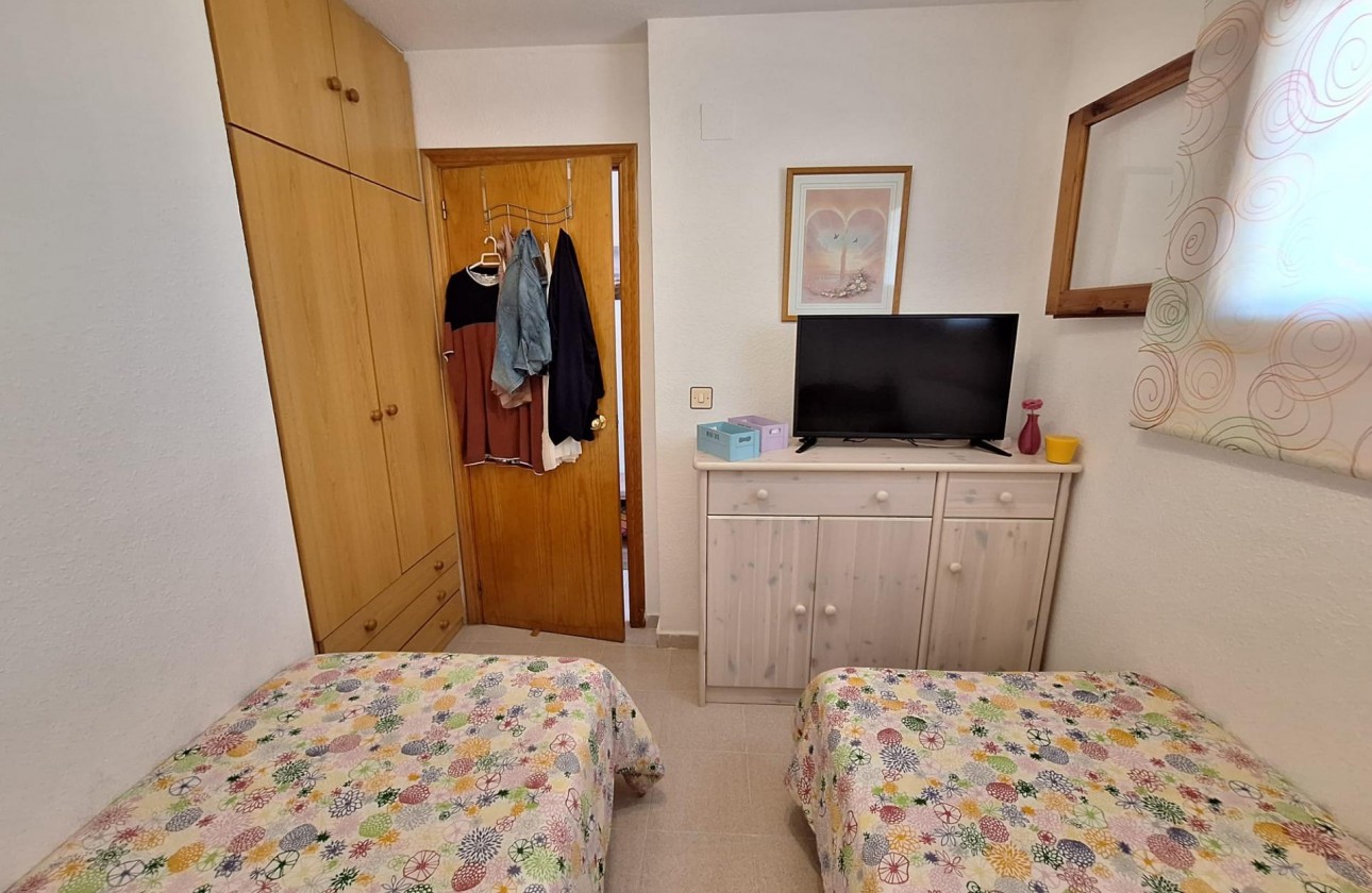 Resale - Apartment / flat - Torrevieja - Nueva Torrevieja