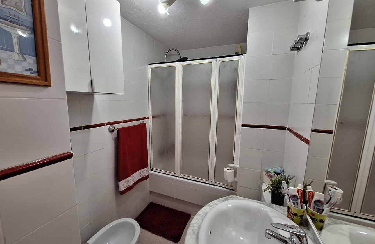 Resale - Apartment / flat - Torrevieja - Nueva Torrevieja