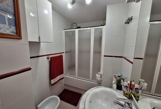 Resale - Apartment / flat - Torrevieja - Nueva Torrevieja