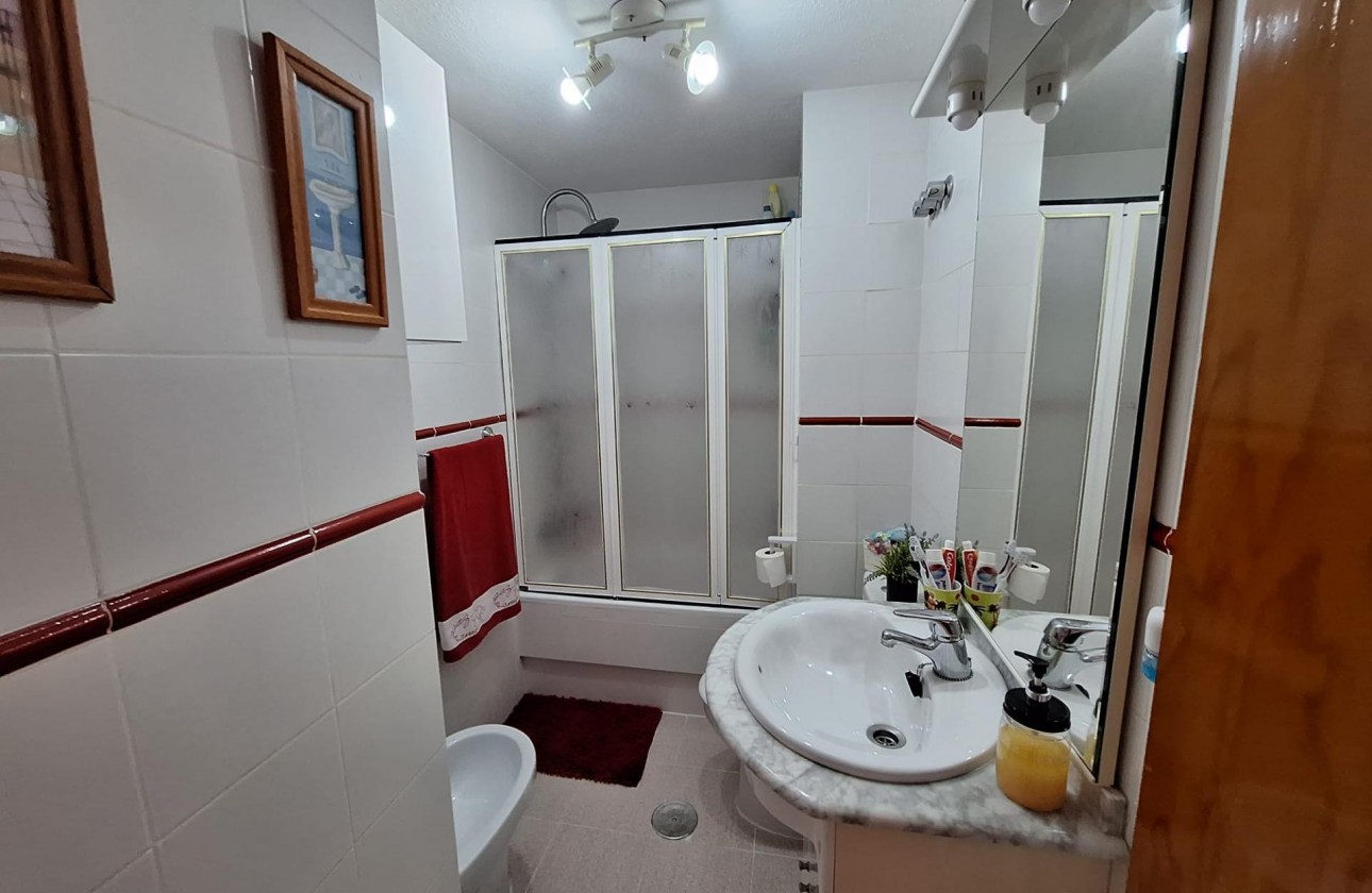 Resale - Apartment / flat - Torrevieja - Nueva Torrevieja