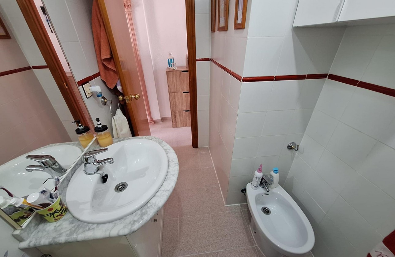 Resale - Apartment / flat - Torrevieja - Nueva Torrevieja