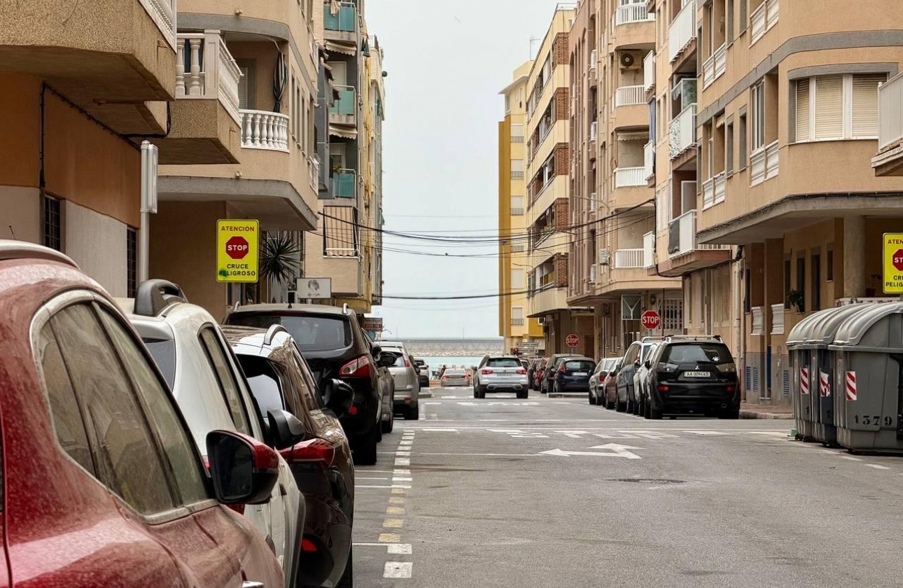 Revente - Appartement - Torrevieja - Acequion