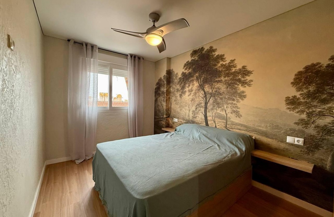 Revente - Appartement - Torrevieja - Acequion