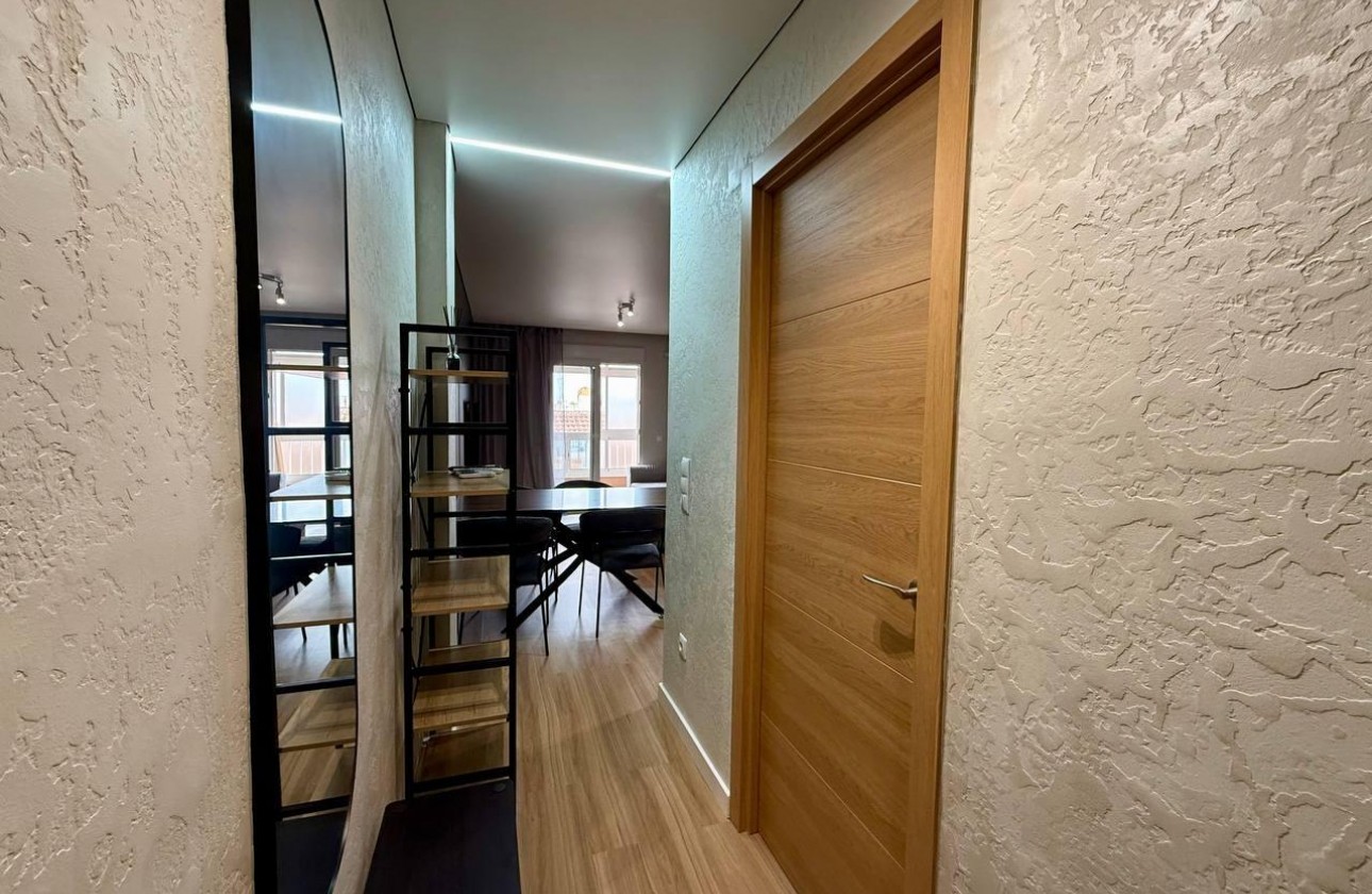 Revente - Appartement - Torrevieja - Acequion