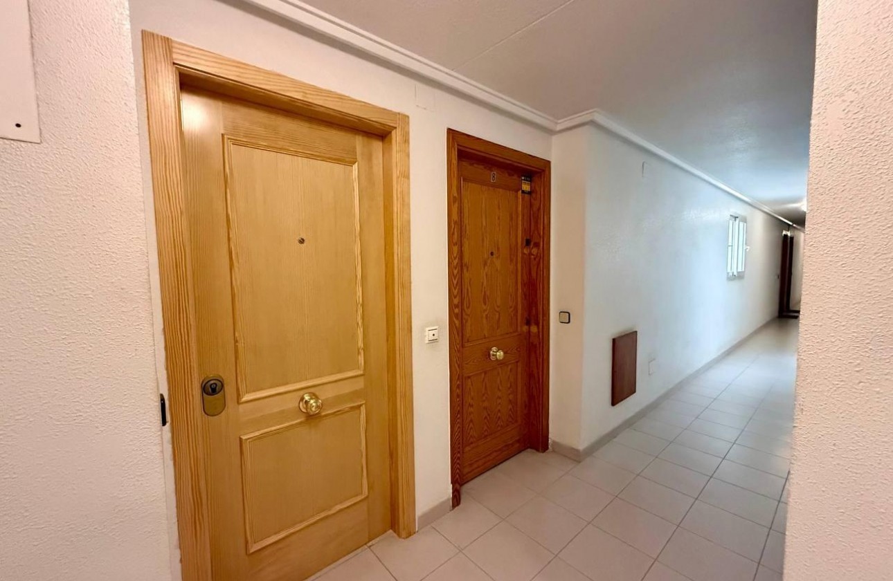 Revente - Appartement - Torrevieja - Acequion