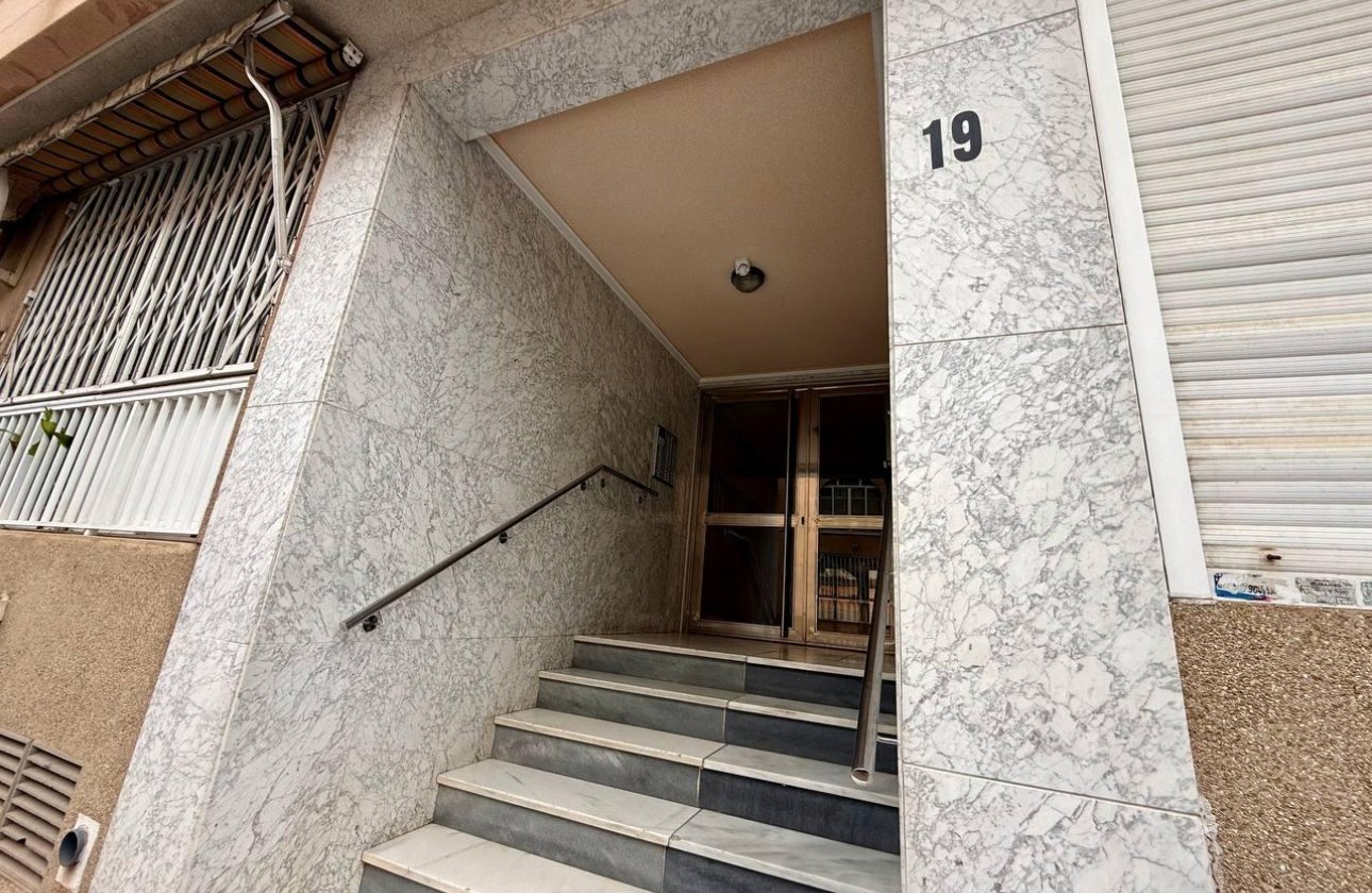 Revente - Appartement - Torrevieja - Acequion