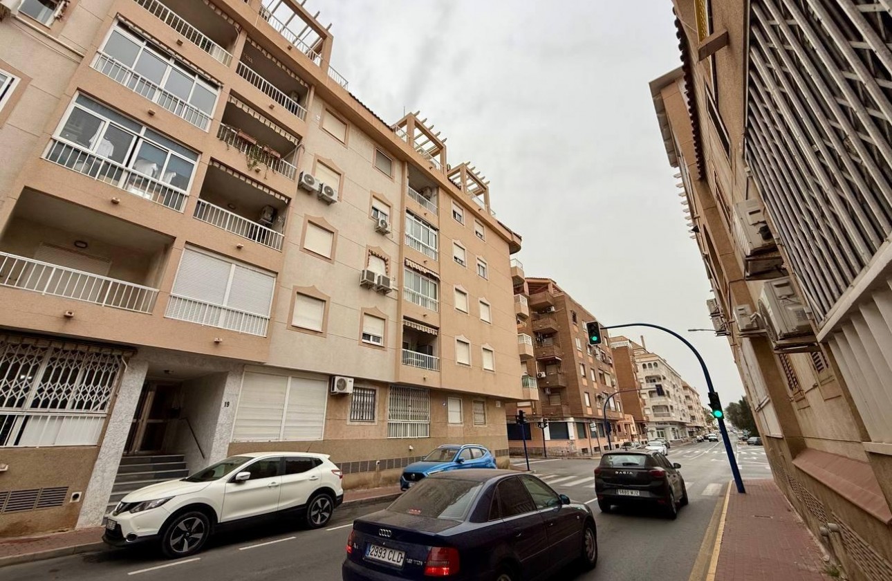 Revente - Appartement - Torrevieja - Acequion